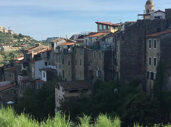 A Ca Du Barba Ge 3* Vallebona