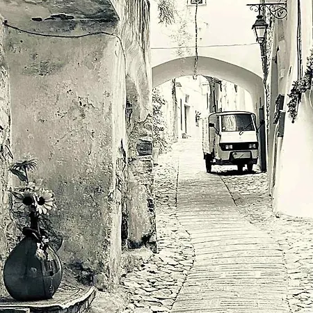 A Ca Du Barba Ge Vallebona