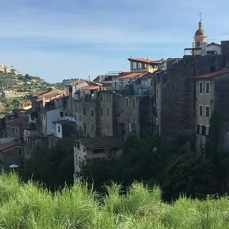 A Ca Du Barba Ge 3* Vallebona